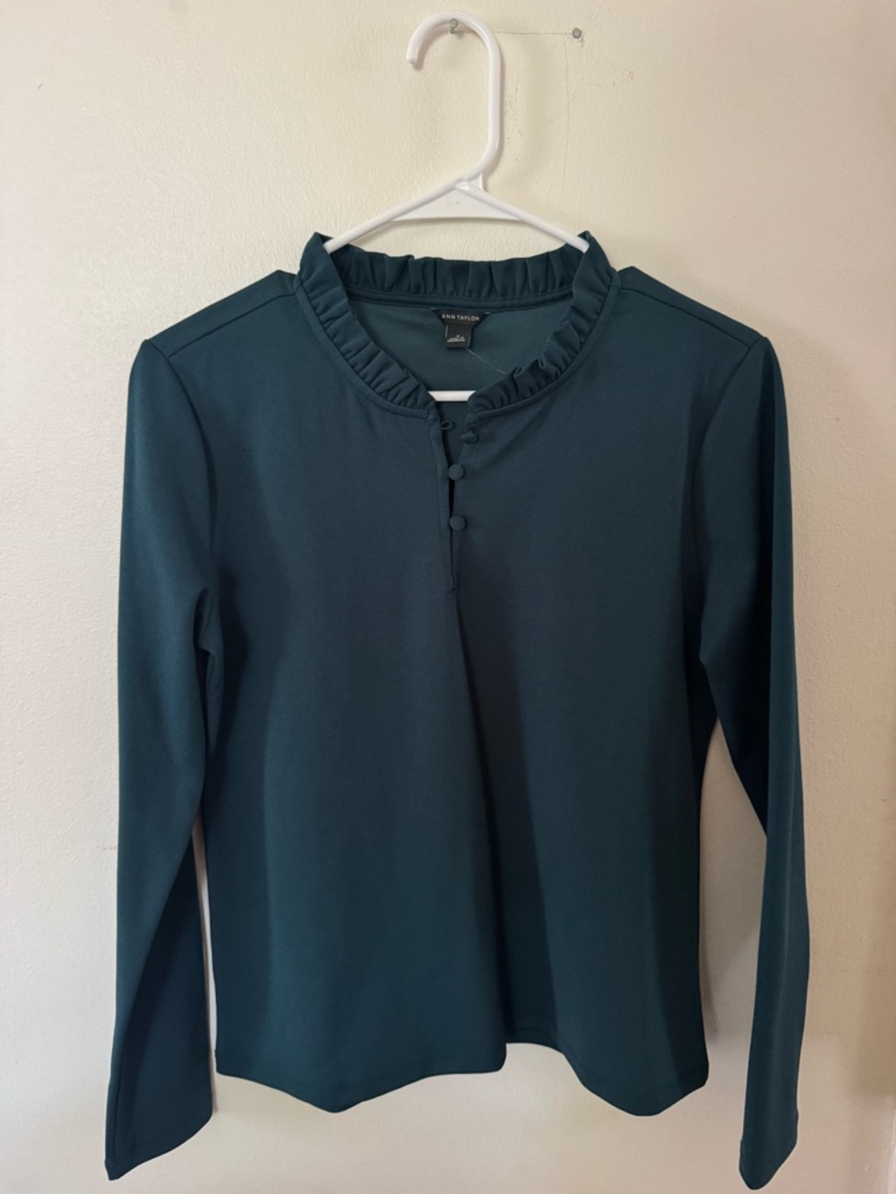 Ann Taylor Teal Ruffled Collar Long-Sleeve Blouse